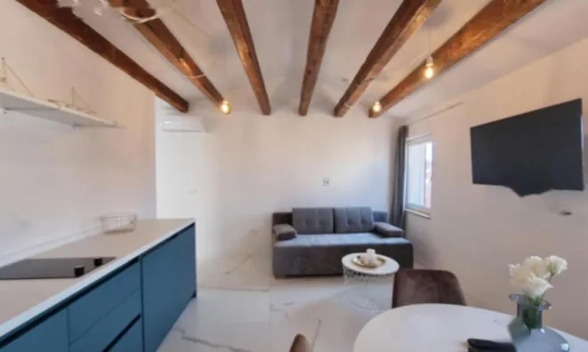 Недвижимость Квартира, 5 и более комнат Пиран: 10