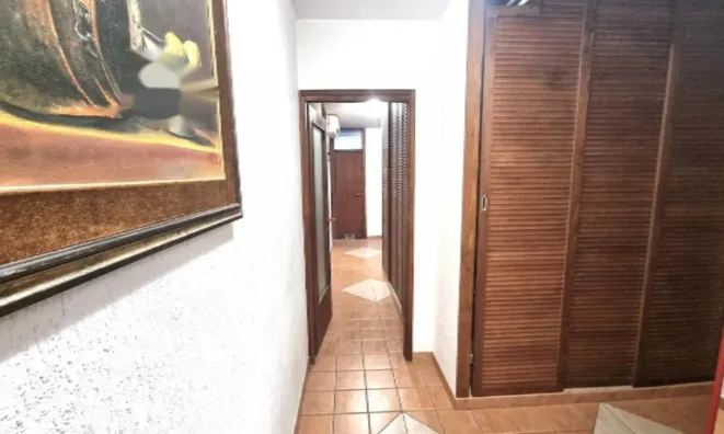 Недвижимость Четырехкомнатная квартира в Копере: 10