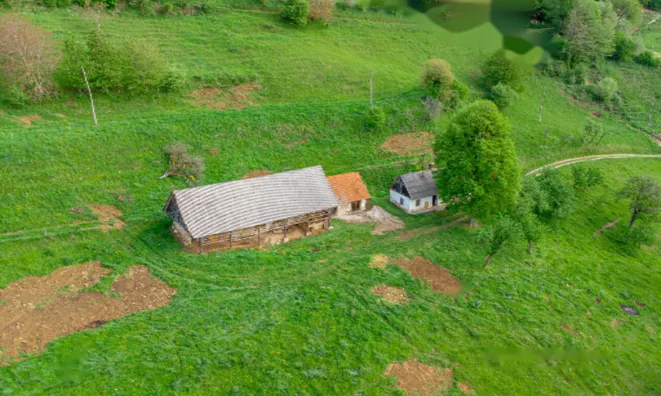 Недвижимость Усадьба и ферма Святого Юрия: 12