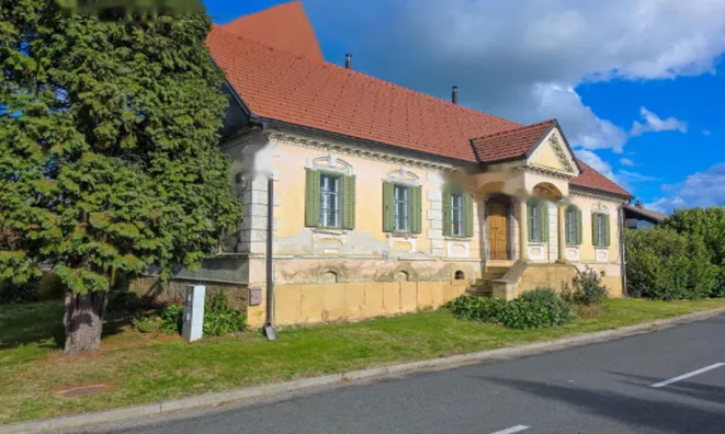 Недвижимость Поместье, ферма в Лукавцах: 1