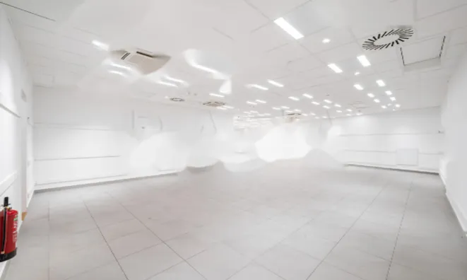 Недвижимость Коммерческое помещение Поляне: 4