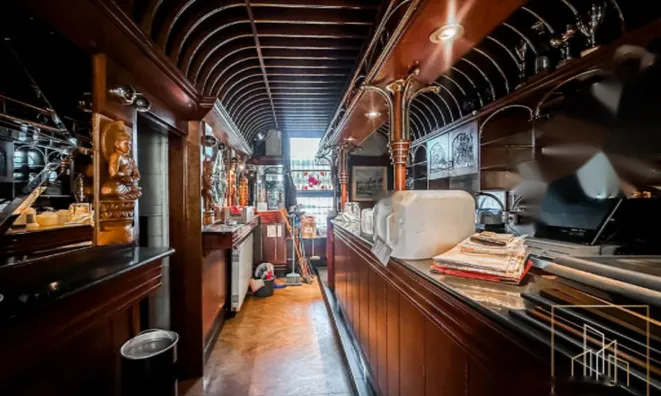 Недвижимость Коммерческое помещение Поляне: 6