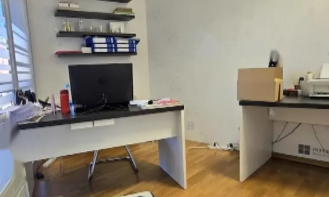 Недвижимость Офисное помещение Центр: 5