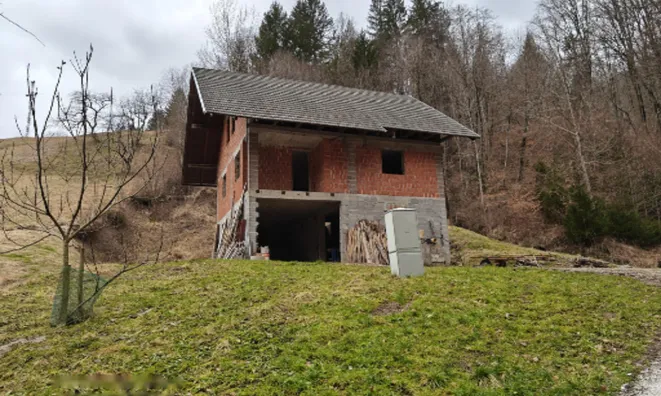 Недвижимость Дом, Поляне, Церкно: 1