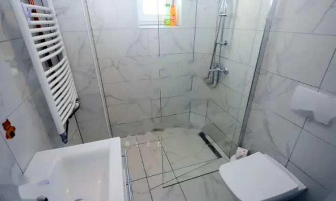 Недвижимость Дом, Блед.: 5