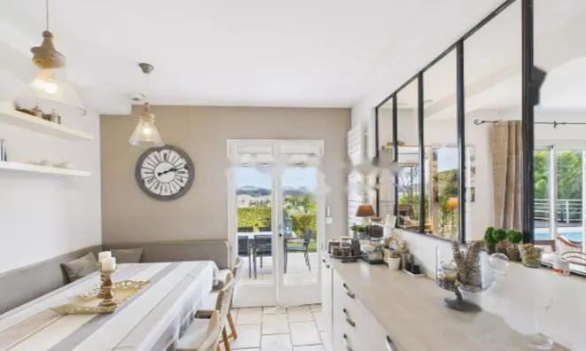 Недвижимость Villa Mandelieu Capitou: 4