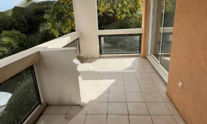 Недвижимость Apartment Croix des Gardes: 1