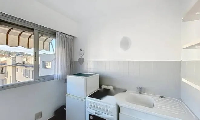 Недвижимость Apartment Cannes Carnot: 10