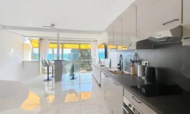 Недвижимость Apartment Croix des Gardes: 2