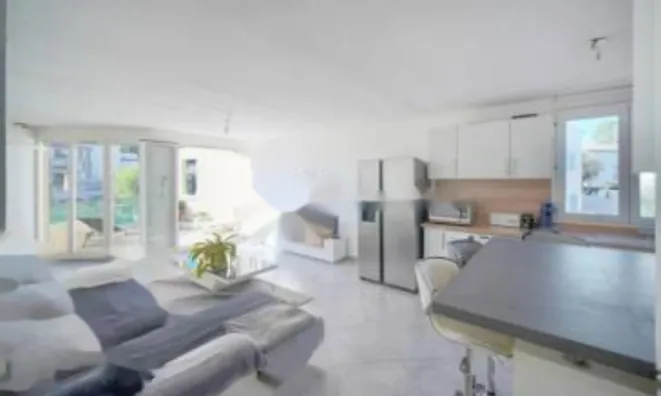 Недвижимость Apartment La Bocca Nord: 3