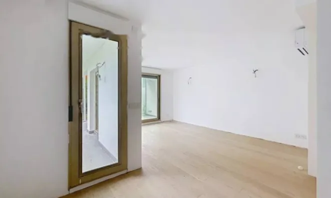 Недвижимость Apartment La Bocca: 10