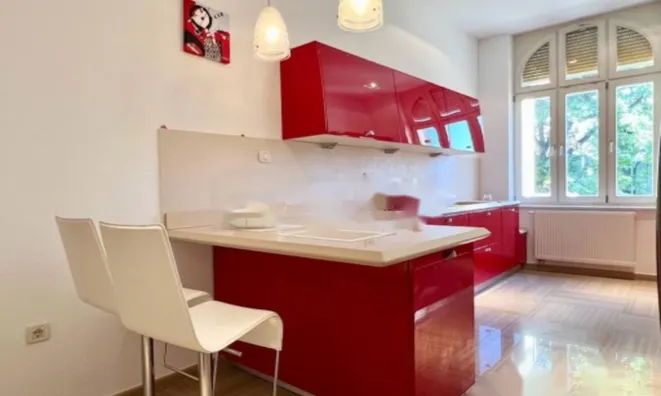 Недвижимость Трёхкомнатная квартира в Центре: 14