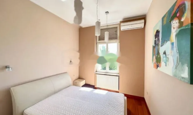 Недвижимость Трёхкомнатная квартира в Центре: 18