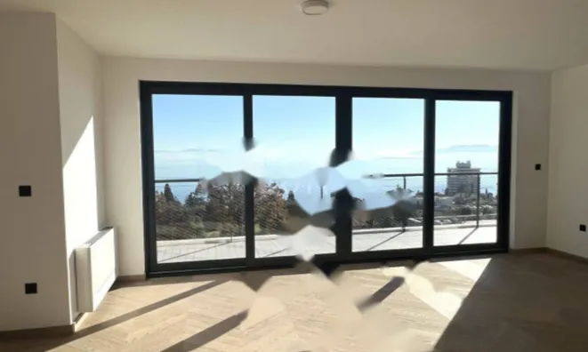 Недвижимость Трехкомнатная квартира в центре Опатии: 4