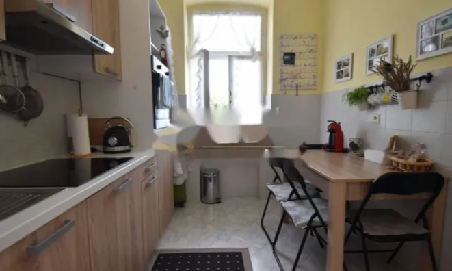 Недвижимость Двухкомнатная квартира Центр: 5