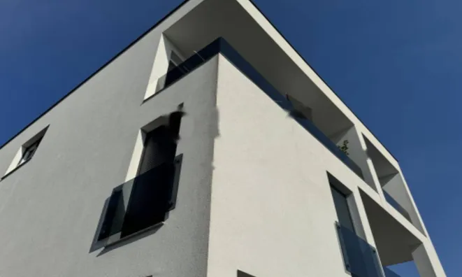 Недвижимость Трёхкомнатная квартира Побри: 2