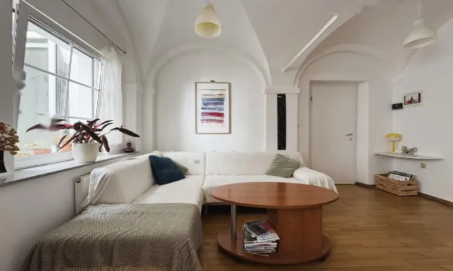 Недвижимость Квартира, 4 комнаты, Центр: 1