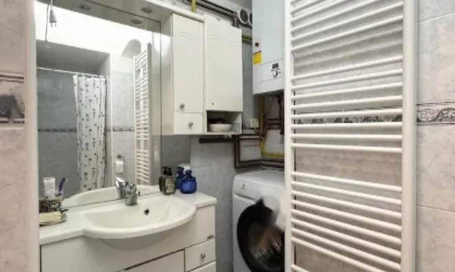 Недвижимость Квартира, 4 комнаты, Центр: 18