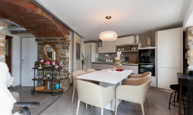 Недвижимость Двухкомнатная квартира Пиран: 4