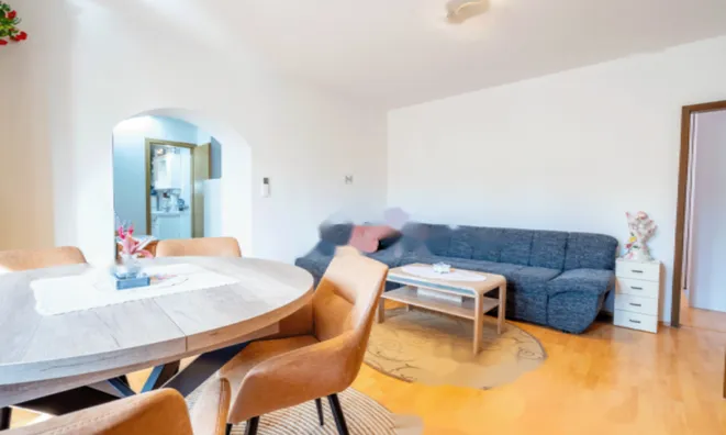 Недвижимость Четырёхкомнатная квартира Изола: 2