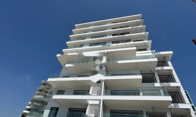 Недвижимость 3 Bedroom Penthouse For Sale in Agios Tychonas, Limassol: 4