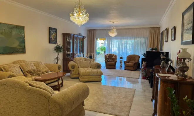 Недвижимость 3 Bedroom Apartment For Sale in Pyrgos: 1