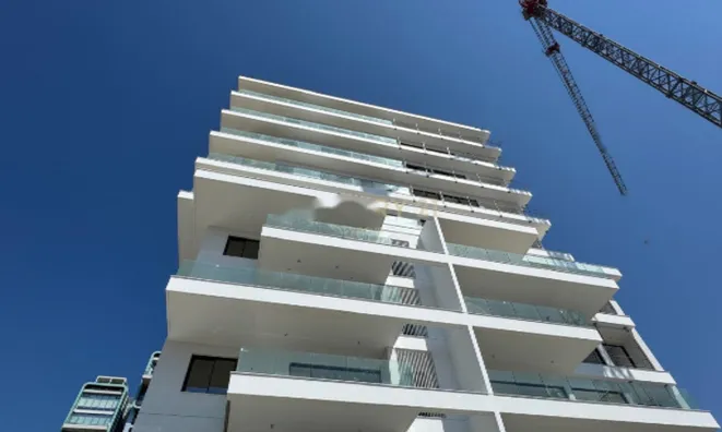 Недвижимость 2 Bedroom Apartment For Sale in Limassol, Agios Tychon: 4