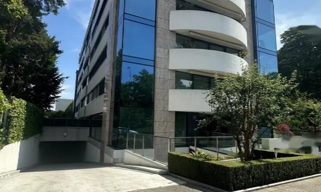 Недвижимость Apartment 4 rooms: 1