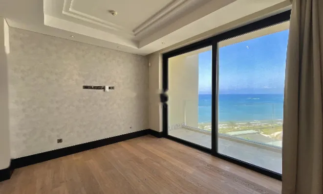 Недвижимость 3 Bedroom Penthouse Apartment in Agios Tychonas, Limassol: 13