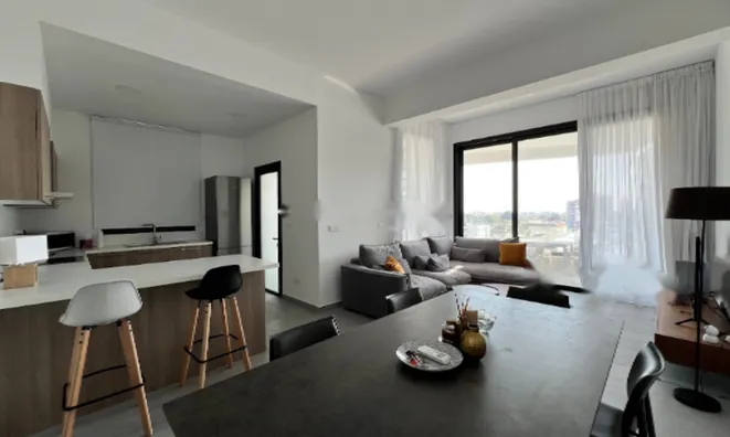 Недвижимость 3 Bedroom Apartment For Sale in Germasogeia, Limassol: 6