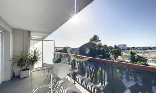 Недвижимость Apartment La Bocca: 1