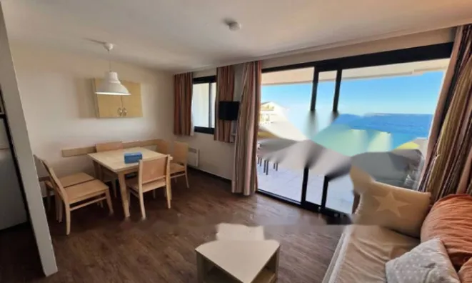 Недвижимость Apartment Croix des Gardes: 1