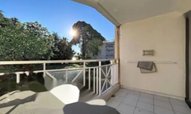 Недвижимость Apartment Croix des Gardes: 2