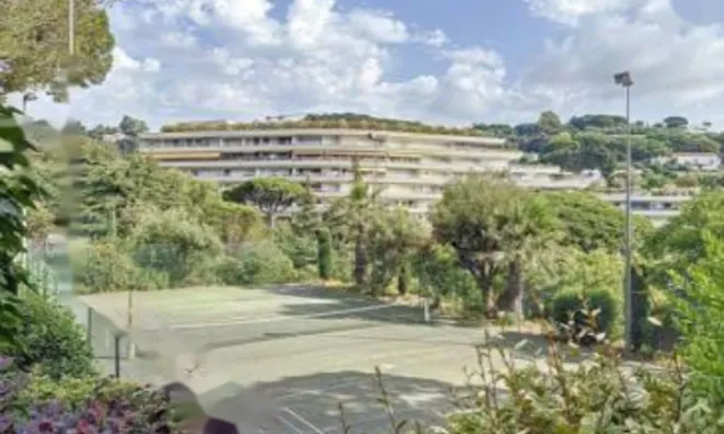 Недвижимость Apartment Croix des Gardes: 12