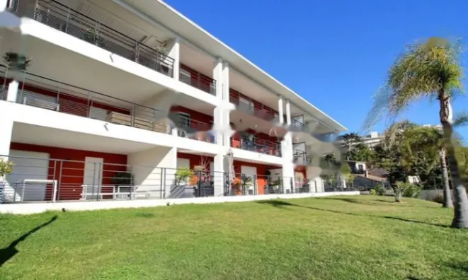 Недвижимость Apartment La Bocca: 11