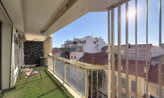 Недвижимость Apartment Cannes Center: 10