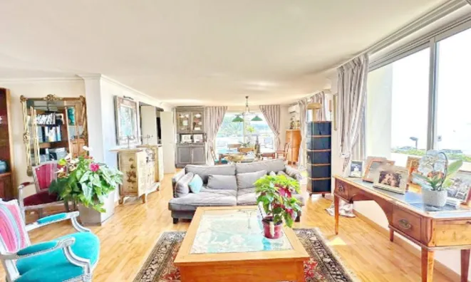 Недвижимость Apartment La Bocca: 4