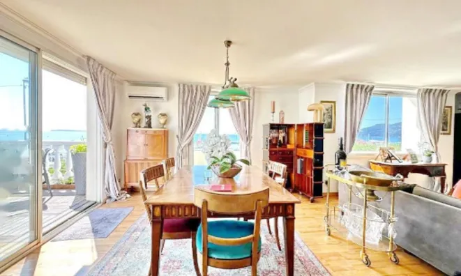 Недвижимость Apartment La Bocca: 10