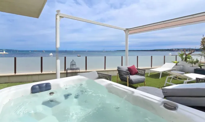 Недвижимость Villa Pointe Croisette: 1