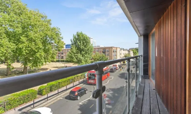 Недвижимость Vallance Road: 11