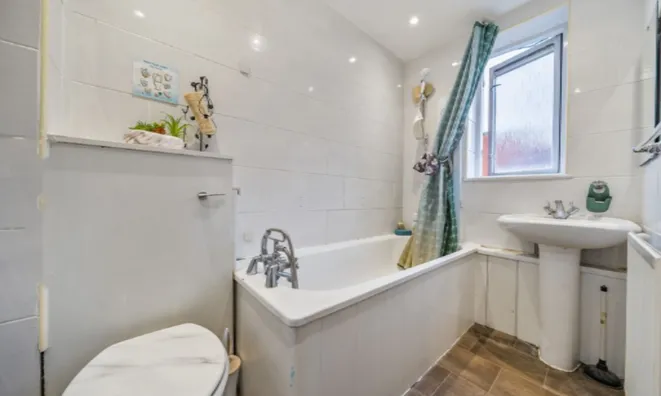 Недвижимость New Goulston Street: 11