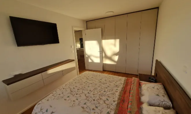 Недвижимость Двухкомнатная квартира Чрна Вас: 11