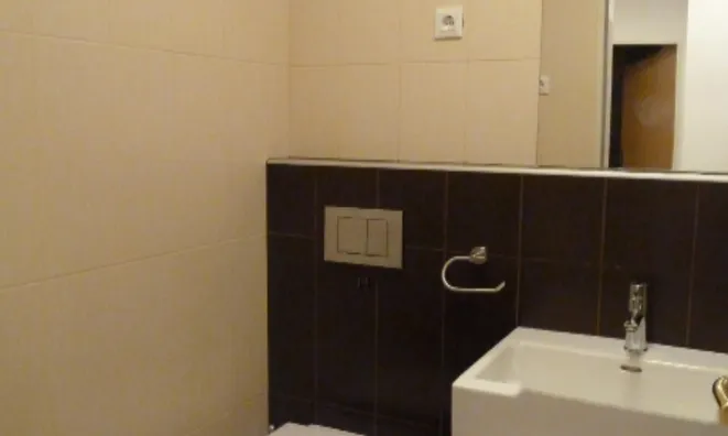 Недвижимость Квартира, 3 комнаты Бежиград: 10