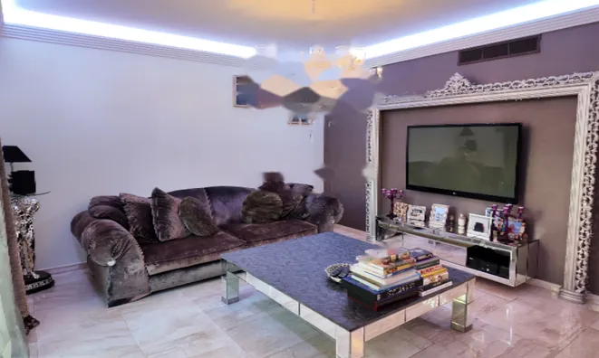 Недвижимость Stunning 4-Bedroom Villa in Agios Athanasios – Just Steps from the Beach: 2