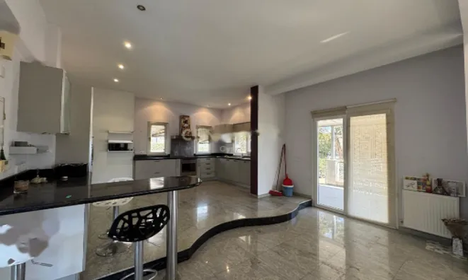 Недвижимость 3 Bedroom Villa For Sale in Germasogeia , Limassol City: 3