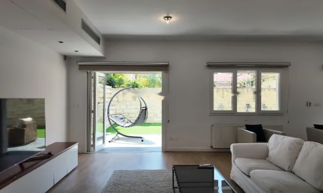 Недвижимость 5 Bedrooms Detached house For sale in Limassol: 2