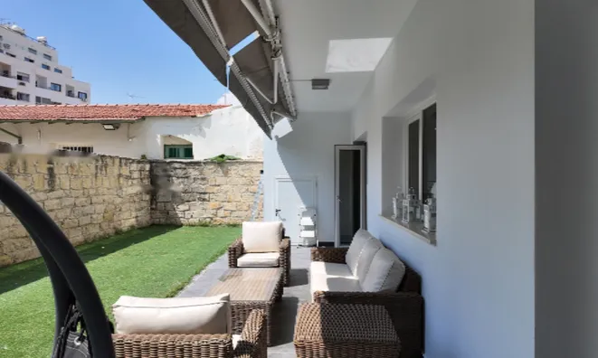 Недвижимость 5 Bedrooms Detached house For sale in Limassol: 3