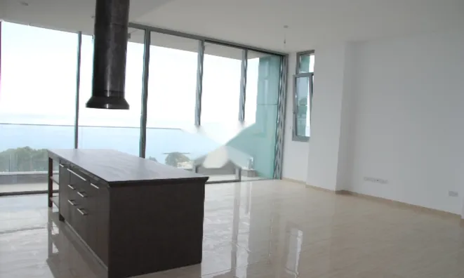 Недвижимость 3 Bedroom Apartment For sale in Agios Tychonas, Limassol: 5