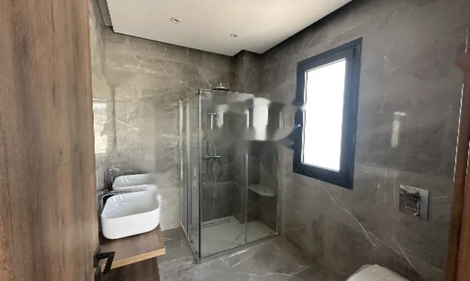 Недвижимость 6 Bedroom Villa For Sale in Parekklisia: 23