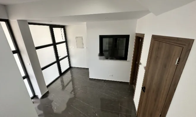 Недвижимость 6 Bedroom Villa For Sale in Parekklisia: 29